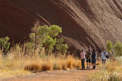 Uluru Kata Tjuta National Park (Bron: Tourism Australia/Tourism NT)