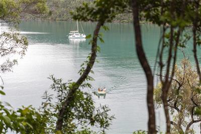 Whitehaven Beach (Bron: Tourism and Events Queensland)