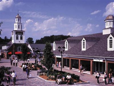 Woodbury Common Premium Outlets, New York