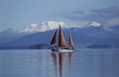 Zeilen op Lake Taupo